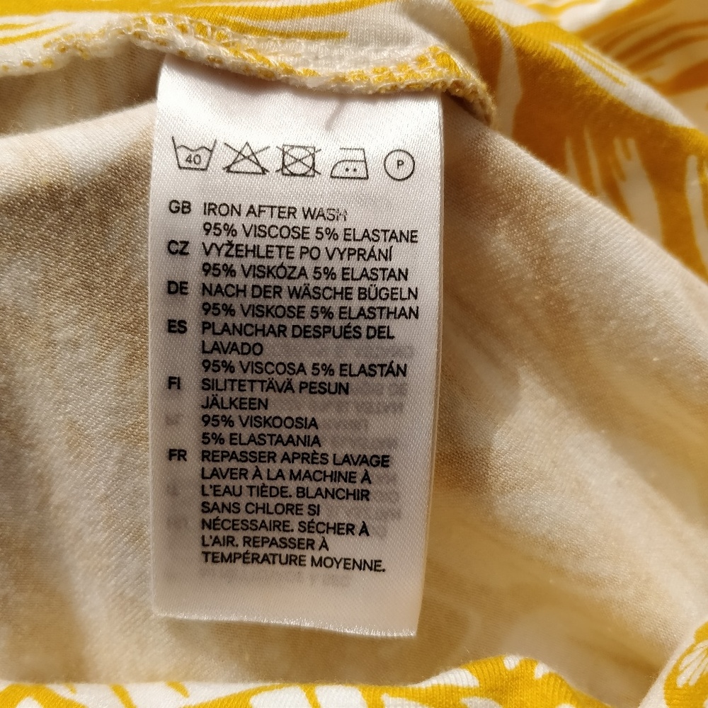 Yellow print skirt - Picture 4 of 4